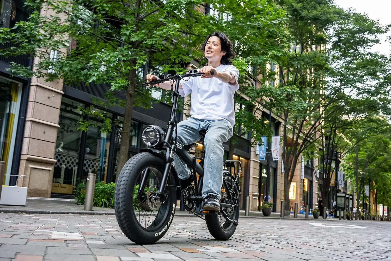 M6乗車イメージ